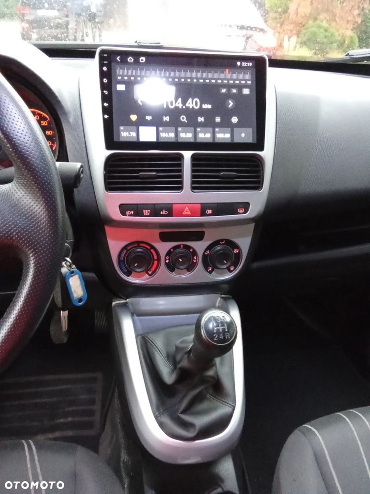 Fiat DOBLO 1.3D m-jet - 22