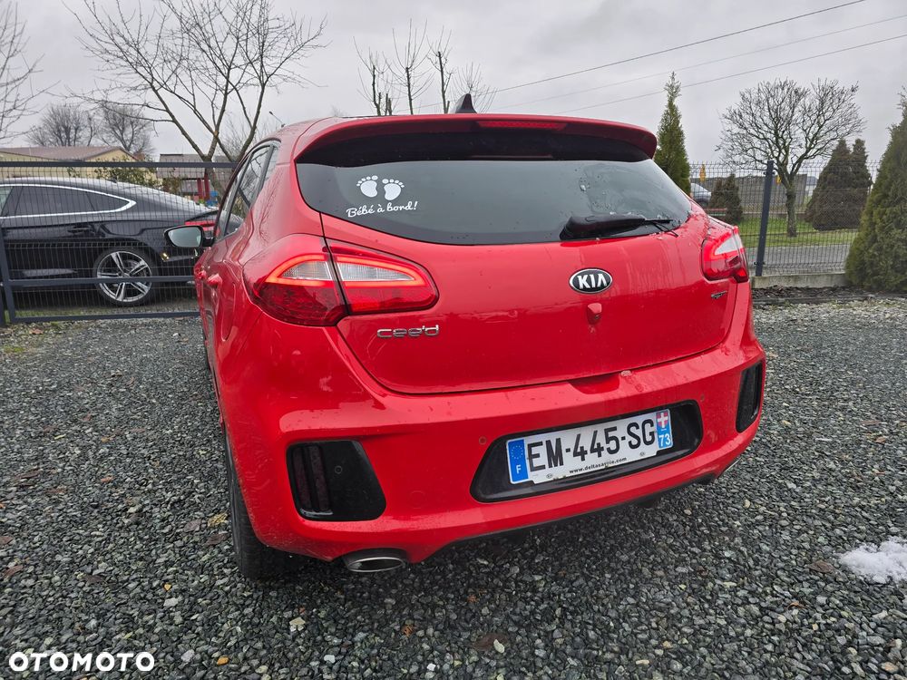 Kia Ceed 1.6 CRDi GT Line - 3