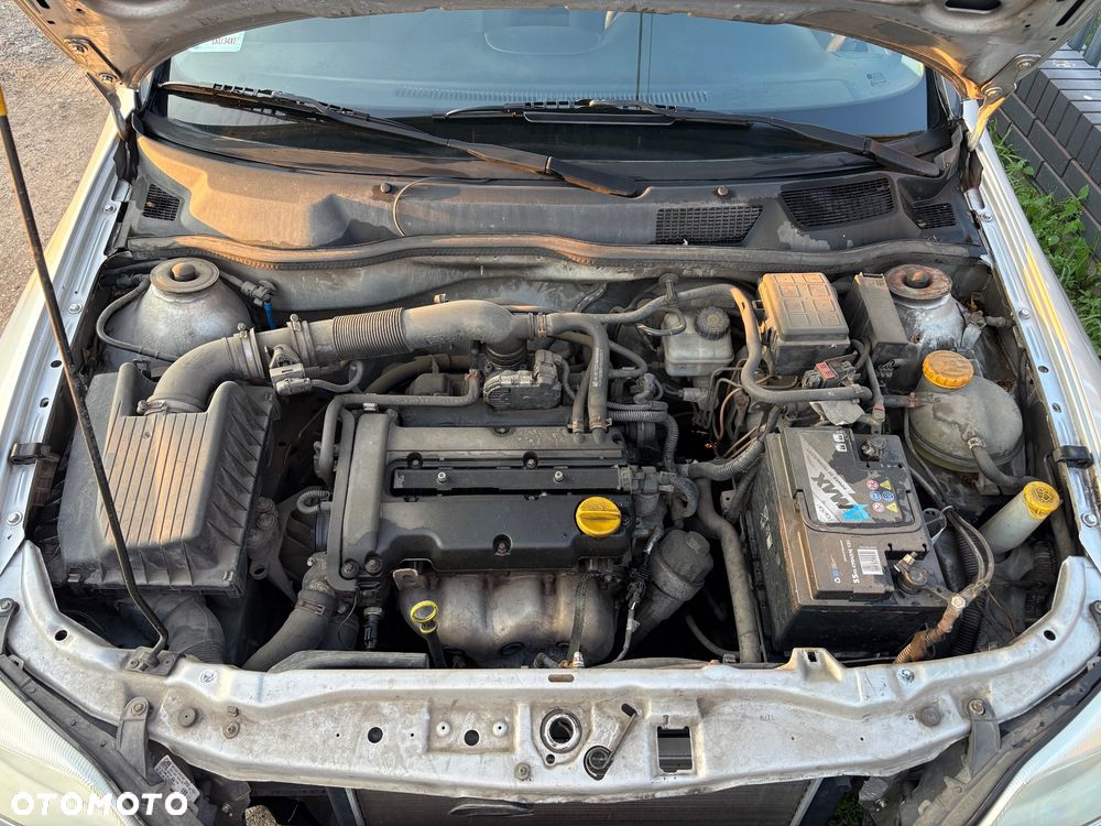 Opel Astra 1.4 Start - 10