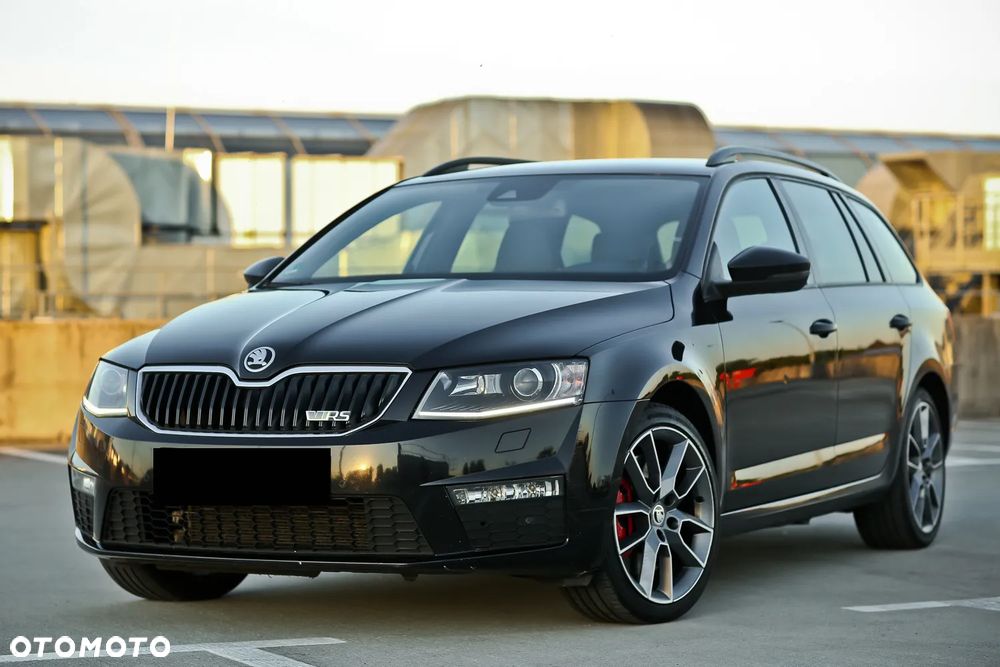 Skoda Octavia 2.0 TDI DSG RS - 7