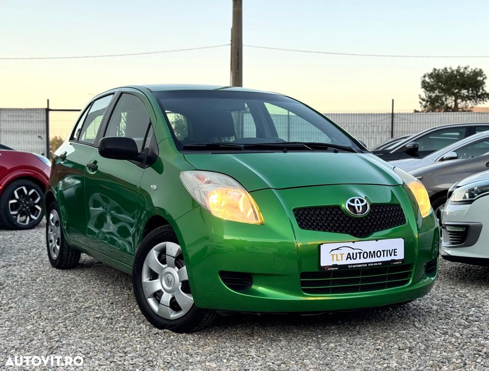 Toyota Yaris 1.0 Luna - 1