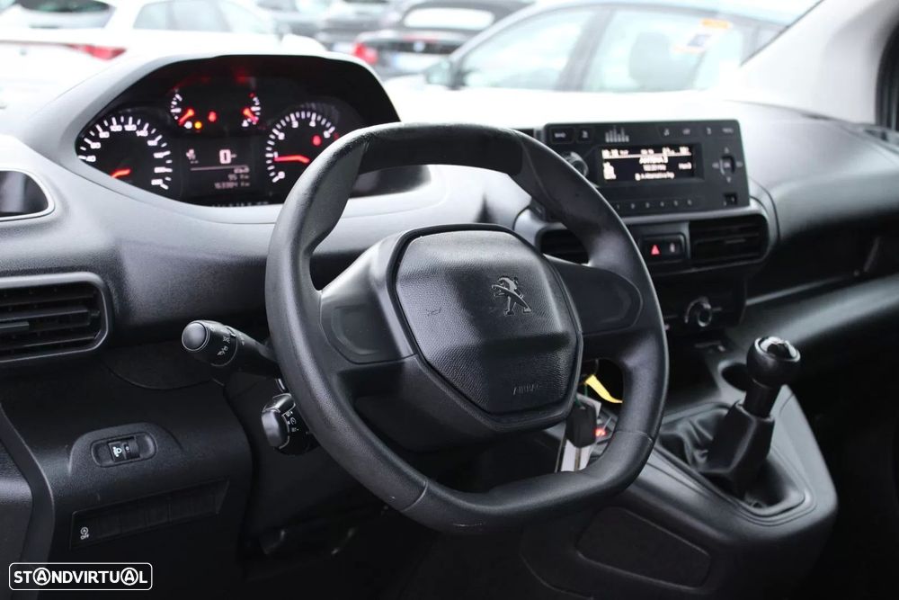 Peugeot Partner 1.5 BlueHDI Pro Standard 3L - 16