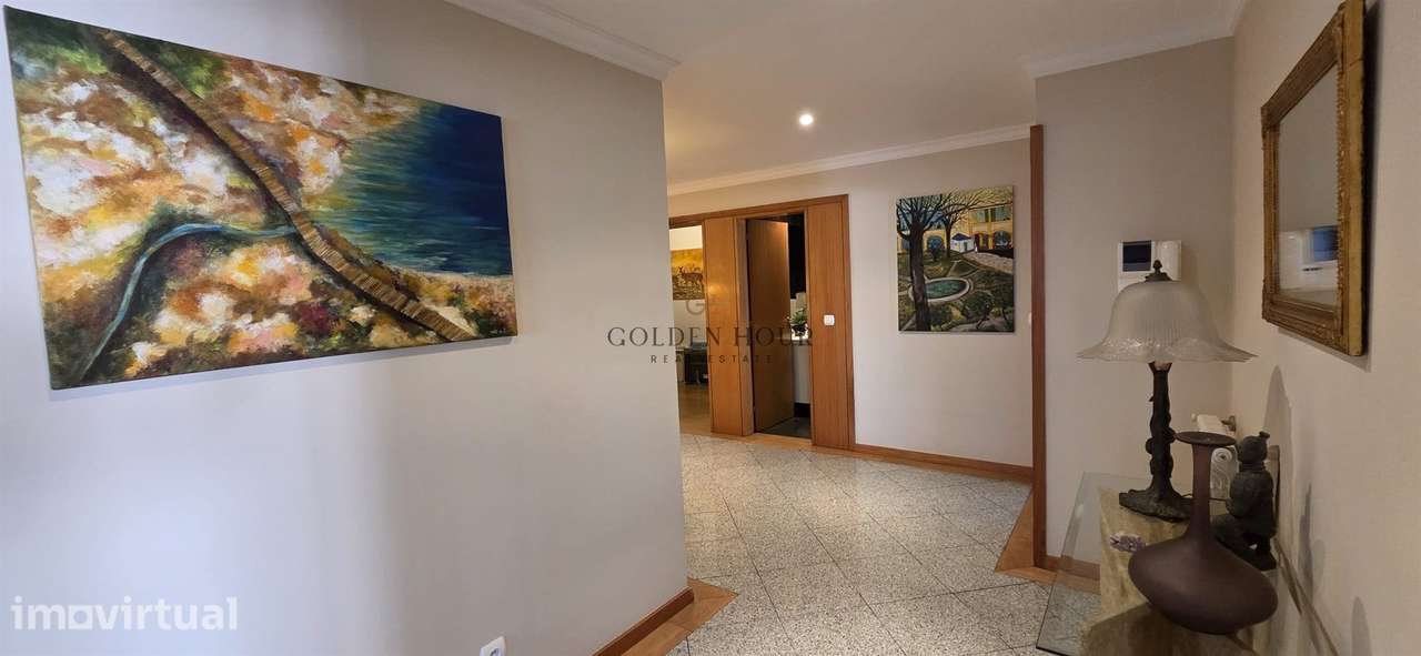 Magnífico Apartamento T3+1 com 185m² e 2 Garagens Box - Vila Nova de G - Grande imagem: 4/29
