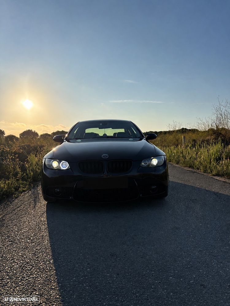 BMW 320 d xDrive Coupe - 2