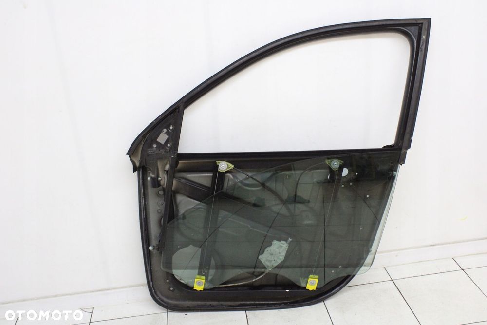 PORSCHE CAYENNE 02R- RAMKA PODNOŚNIK LEWY PRZÓD SZYBA - 1