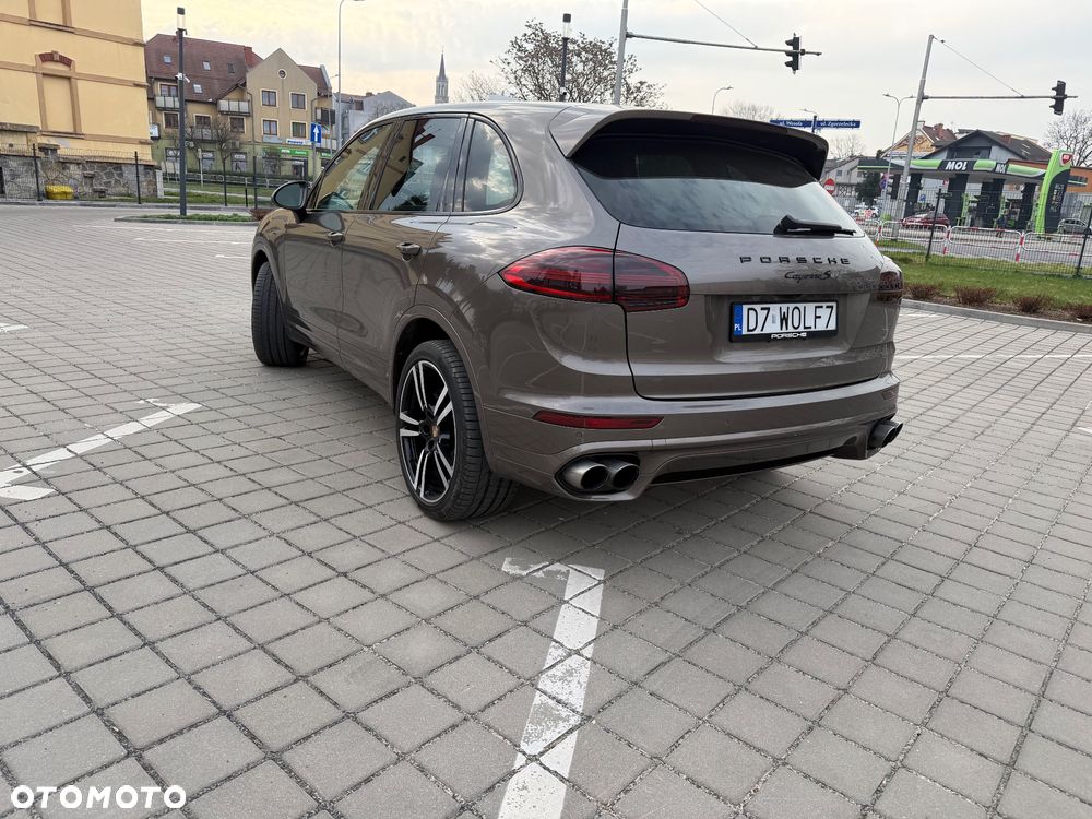 Porsche Cayenne Tiptronic S - 3