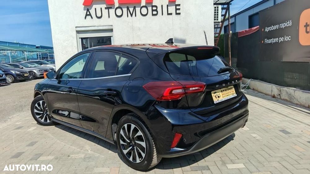 Ford Focus - 9