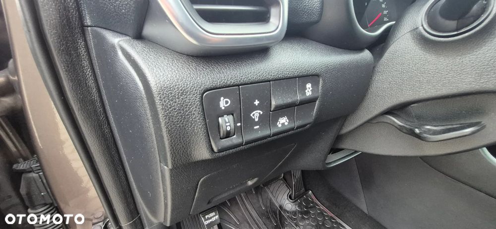 Kia Sportage - 21