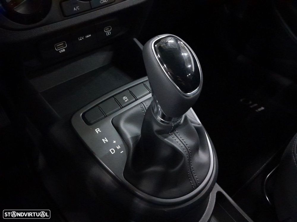 Hyundai i10 1.0 Comfort AMT - 8