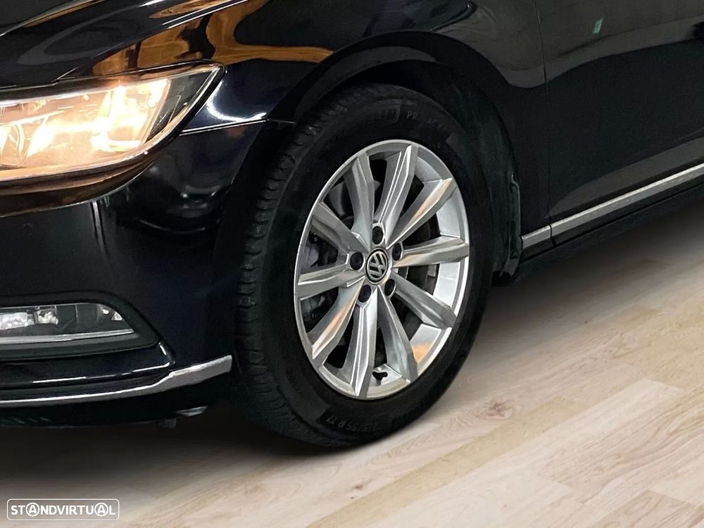 VW Passat Variant 2.0 TDi Confortline - 6