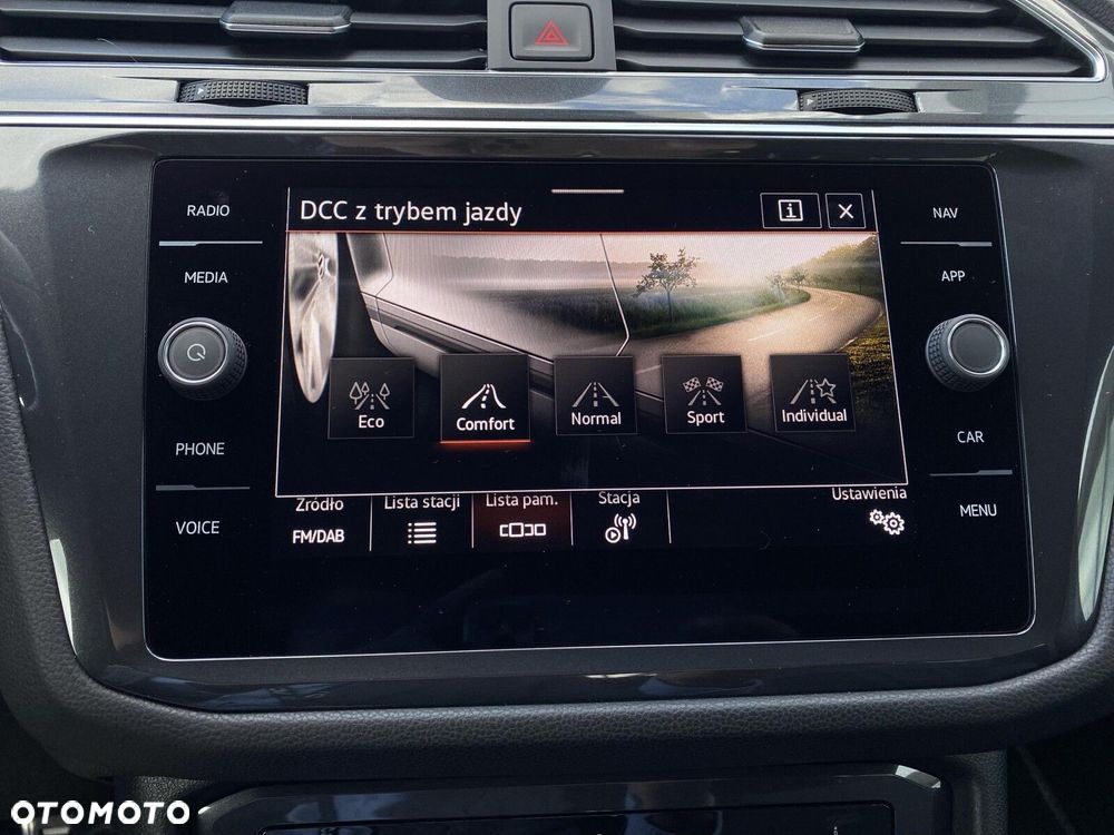 Volkswagen Tiguan Allspace 2.0 TDI 4Mot R-Line DSG - 25