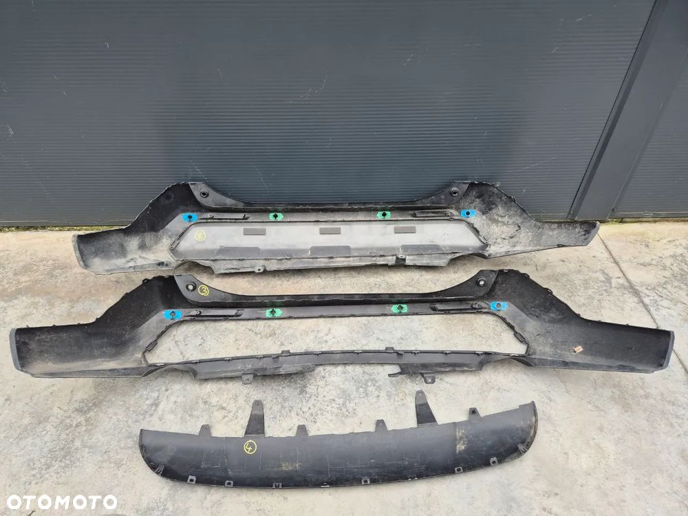 ZDERZAK TYŁ TOYOTA RAV 4 V - 23