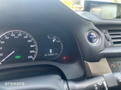 Lexus CT 200h Business - 9