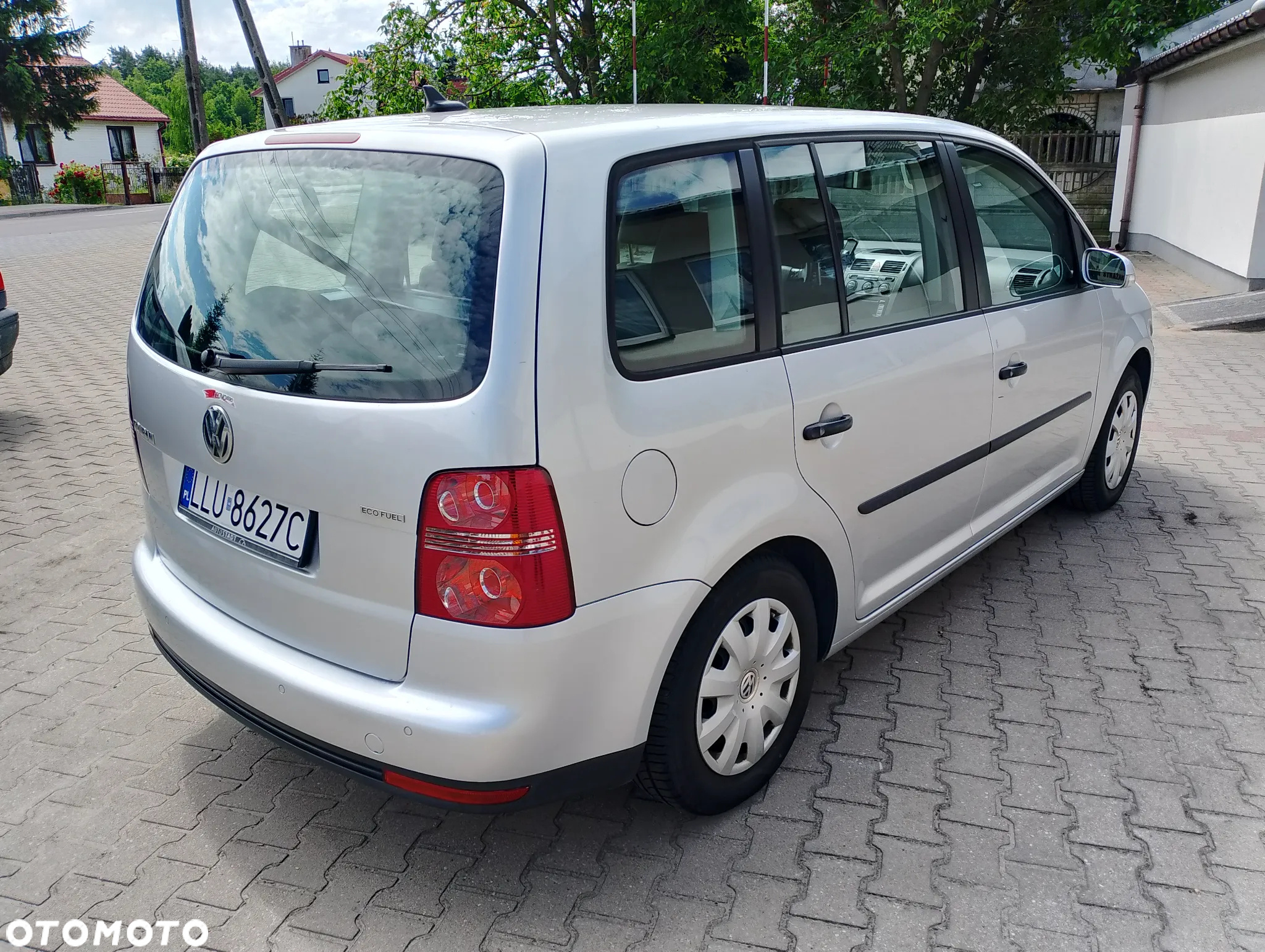 Volkswagen Touran - 3
