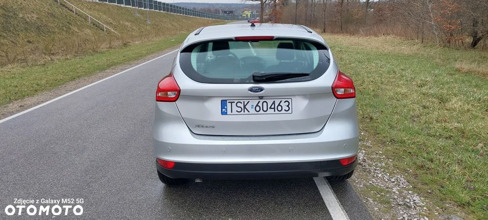 Ford Focus 1.6 TDCi DPF SYNC Edition - 8