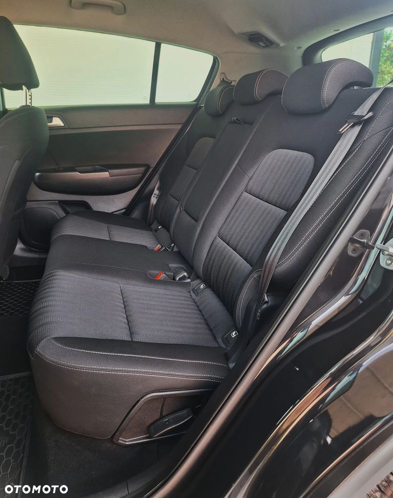 Kia Sportage 1.6 T-GDI Black Edition 2WD - 22