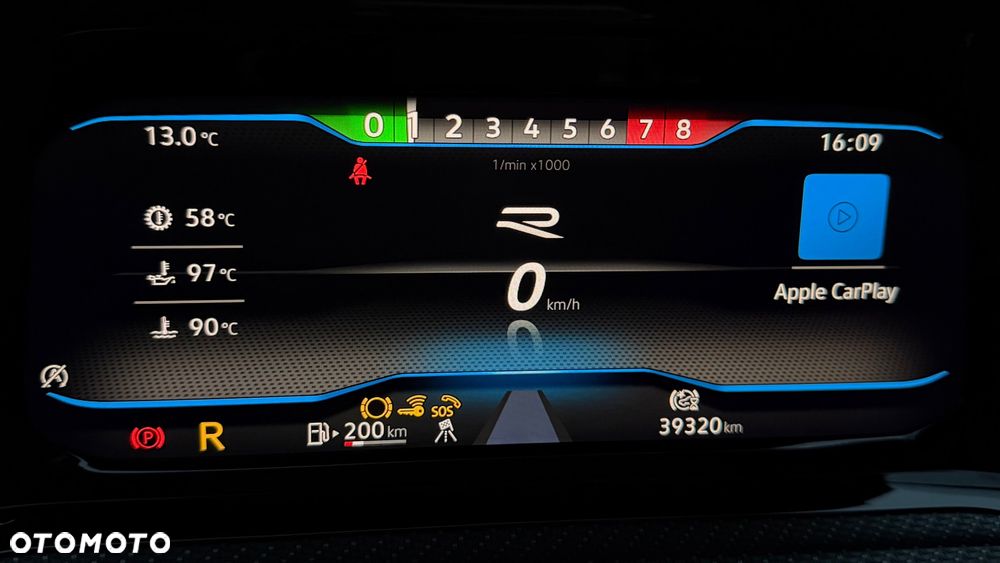 Volkswagen Golf - 29