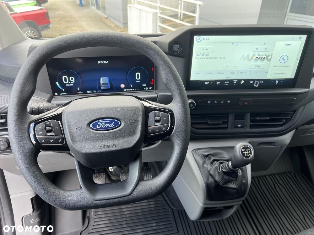 Ford Transit Custom - 13