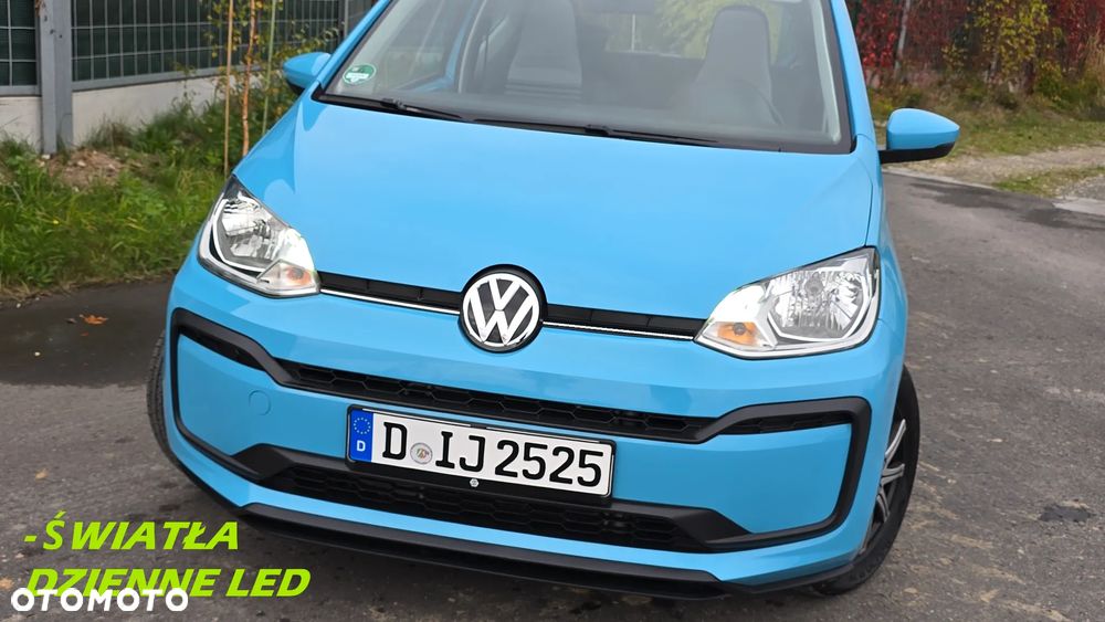 Volkswagen up! TSI (BlueMotion Technology) move - 9