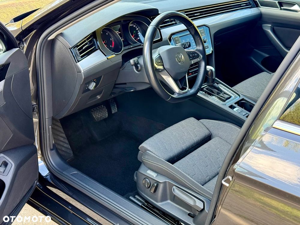Volkswagen Passat 2.0 TDI EVO Business DSG - 13