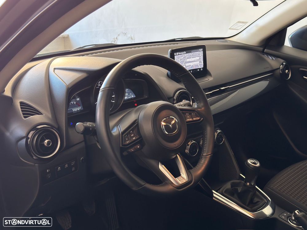 Mazda 2 1.5 Sky-G Evolve Navi - 2
