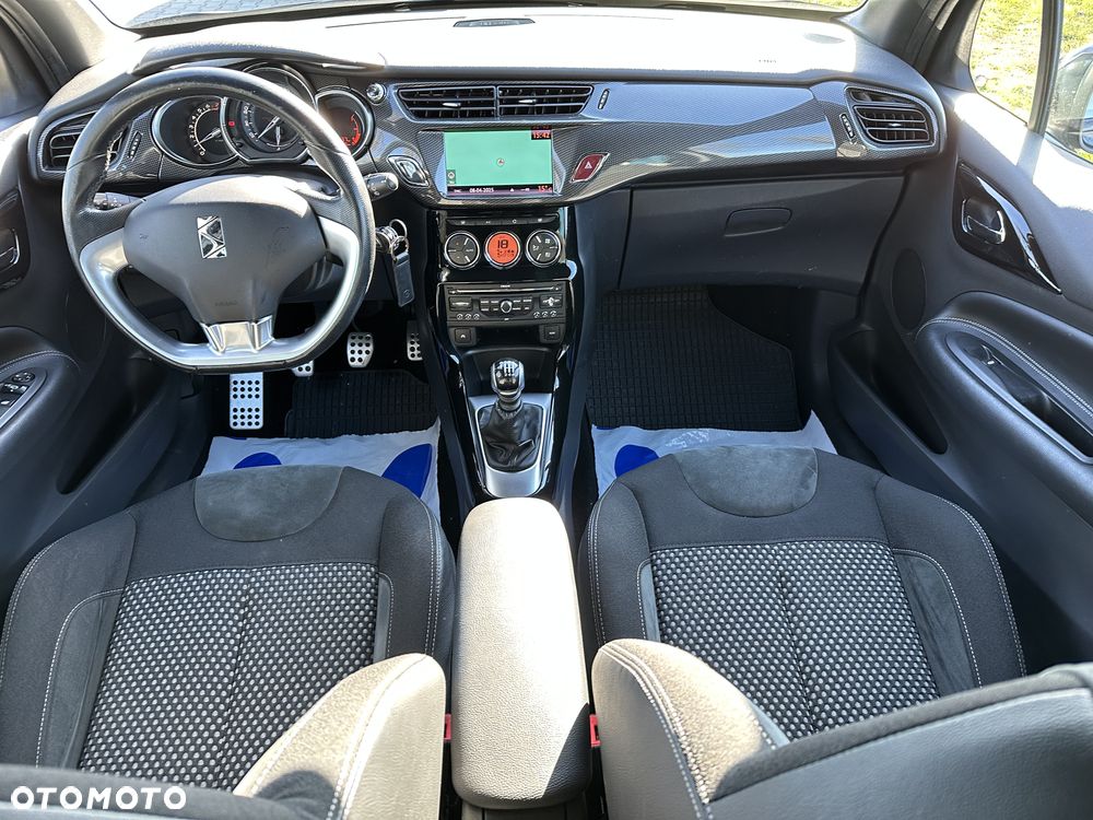 Citroën DS3 1.6 THP SportChic - 19