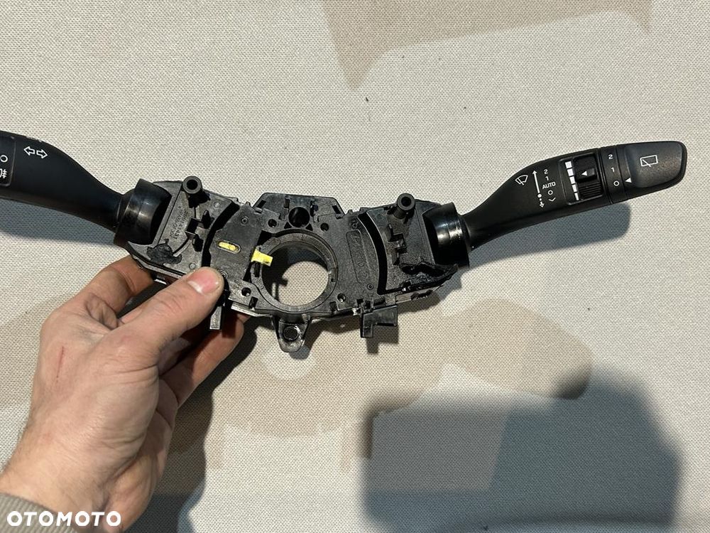 Manetka przełącznik wycieraczek kierunkowskazów Hyundai i20 II  93403C8861 - 4