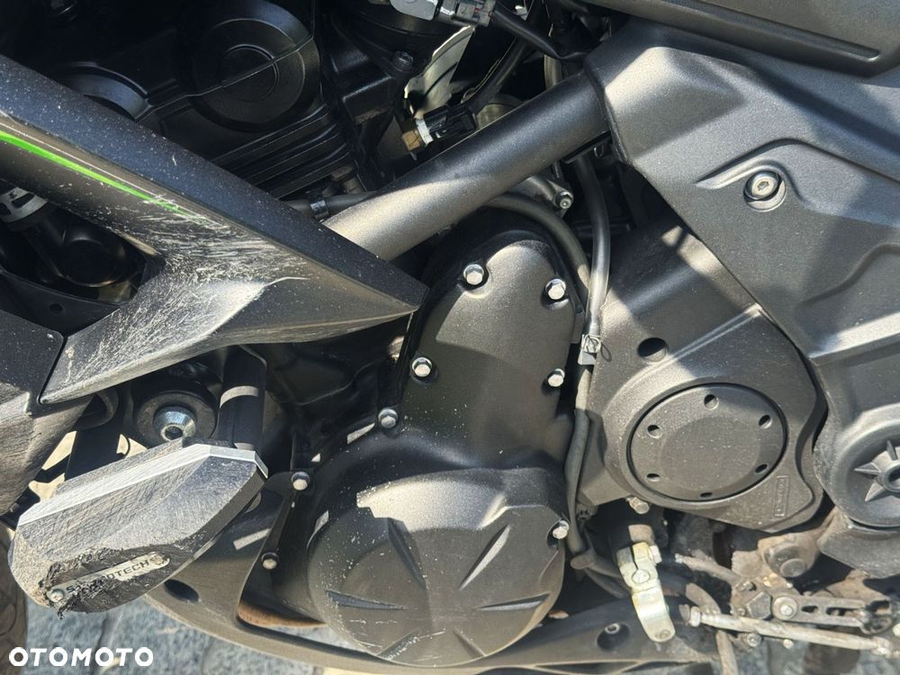 Kawasaki Versys 650 - 40