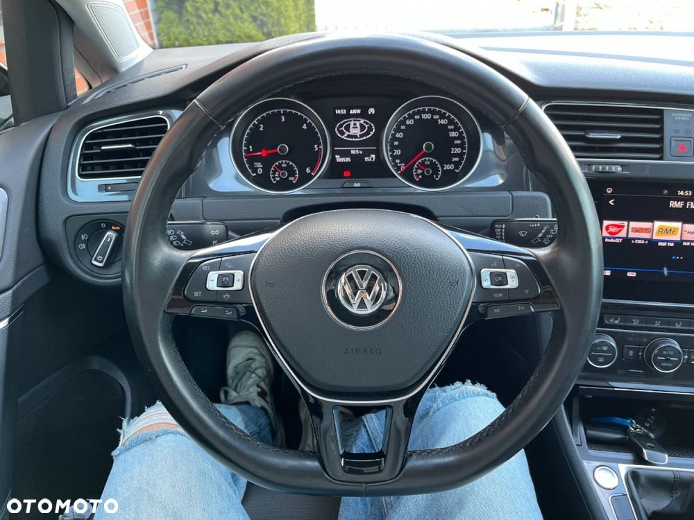 Volkswagen Golf Variant 2.0 TDI SCR Highline - 13