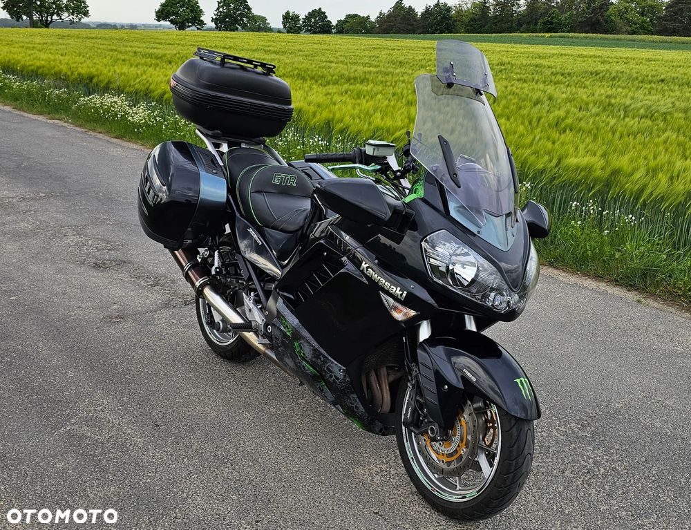 Kawasaki GTR - 1