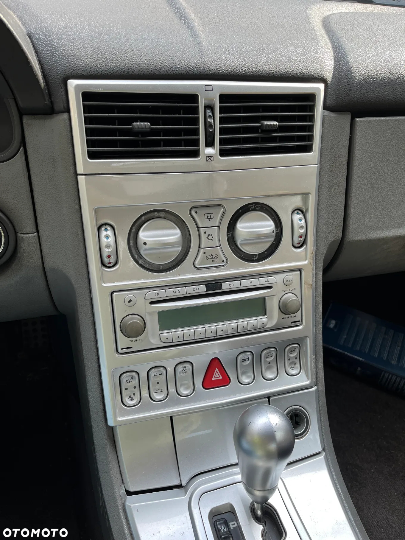 Chrysler Crossfire Standard - 14