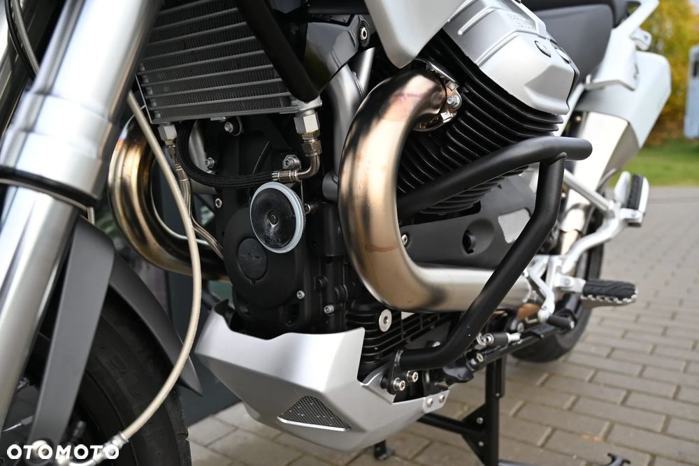 Moto Guzzi Stelvio - 37