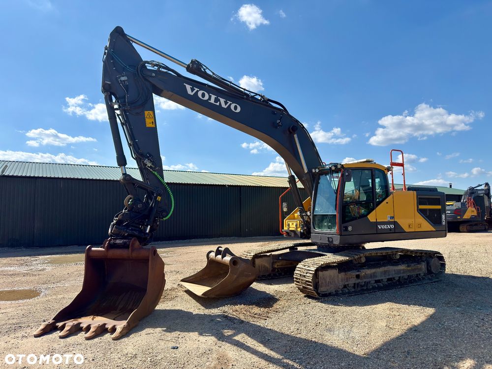 Volvo EC 250 EL - 1