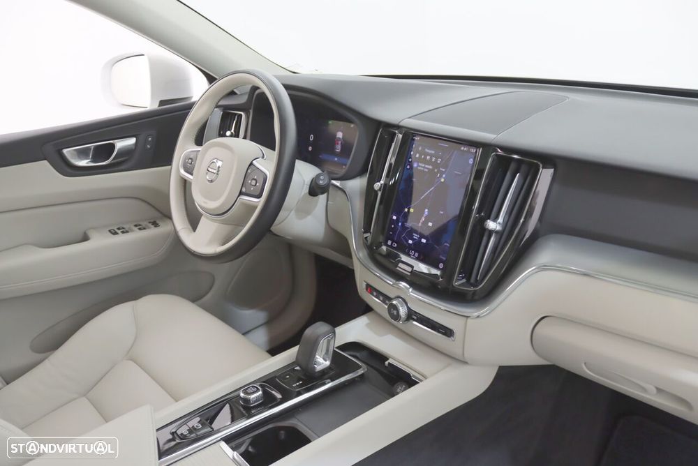 Volvo XC 60 2.0 T6 PHEV Inscription Expression AWD - 4