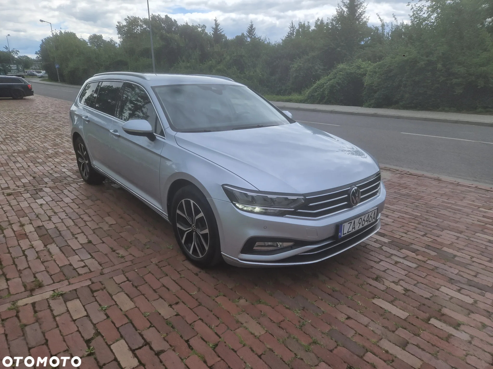 Volkswagen Passat 2.0 TDI 4Mot Elegance DSG - 2