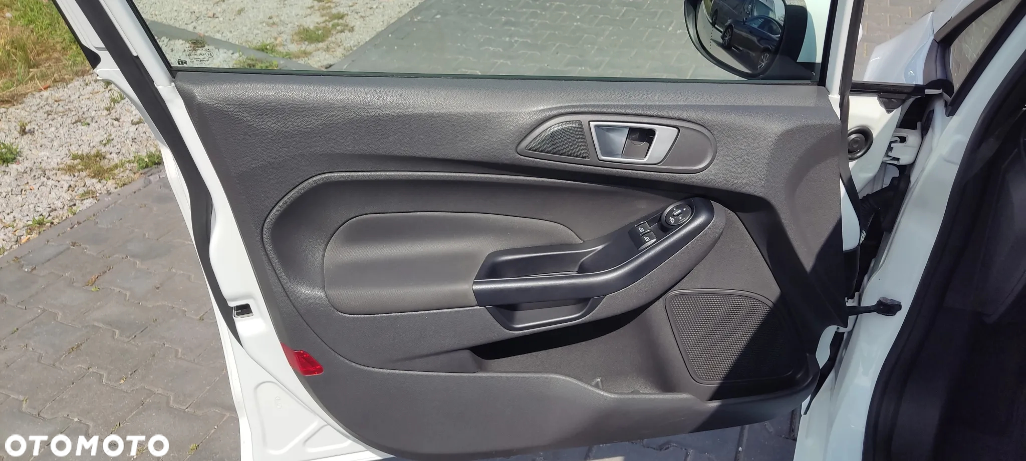 Ford Fiesta 1.25 Trend EU5 - 23