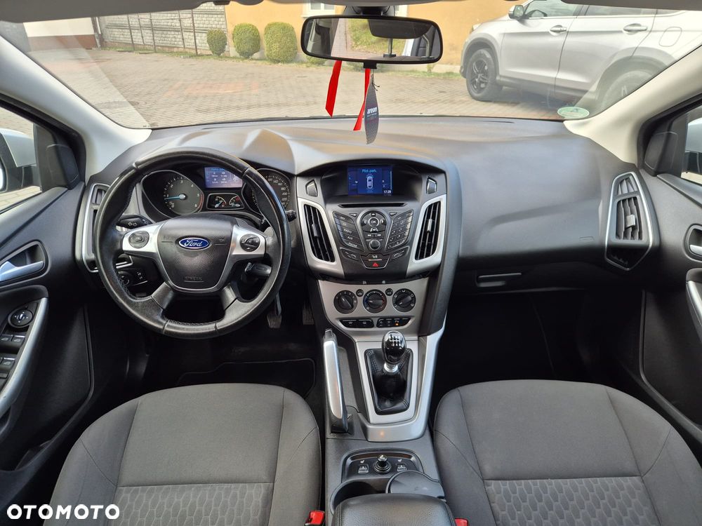 Ford Focus 1.6 TDCi DPF Champions Edition - 20