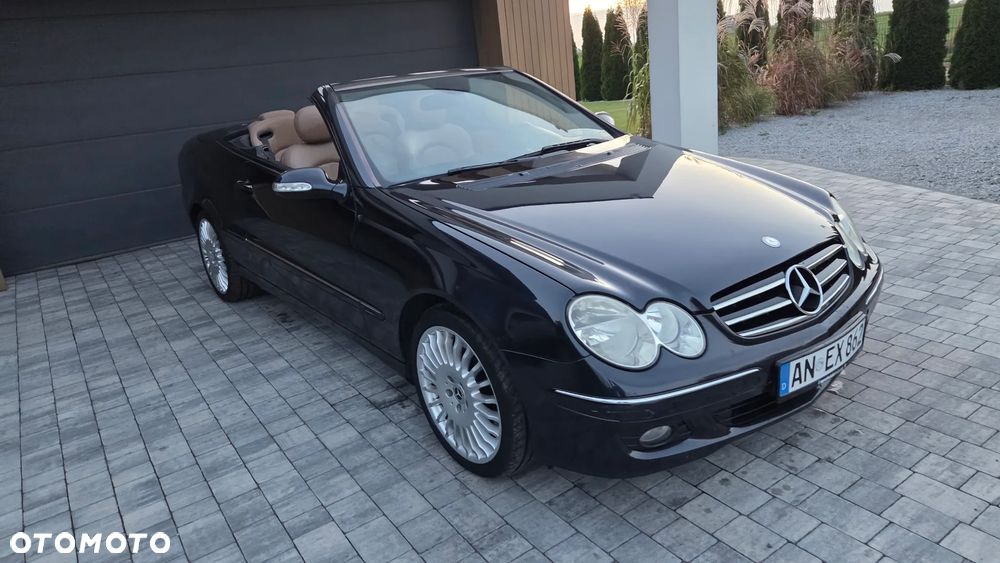 Mercedes-Benz CLK - 4