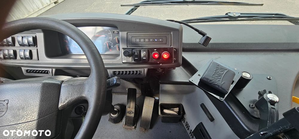 Volvo 8900 - 11