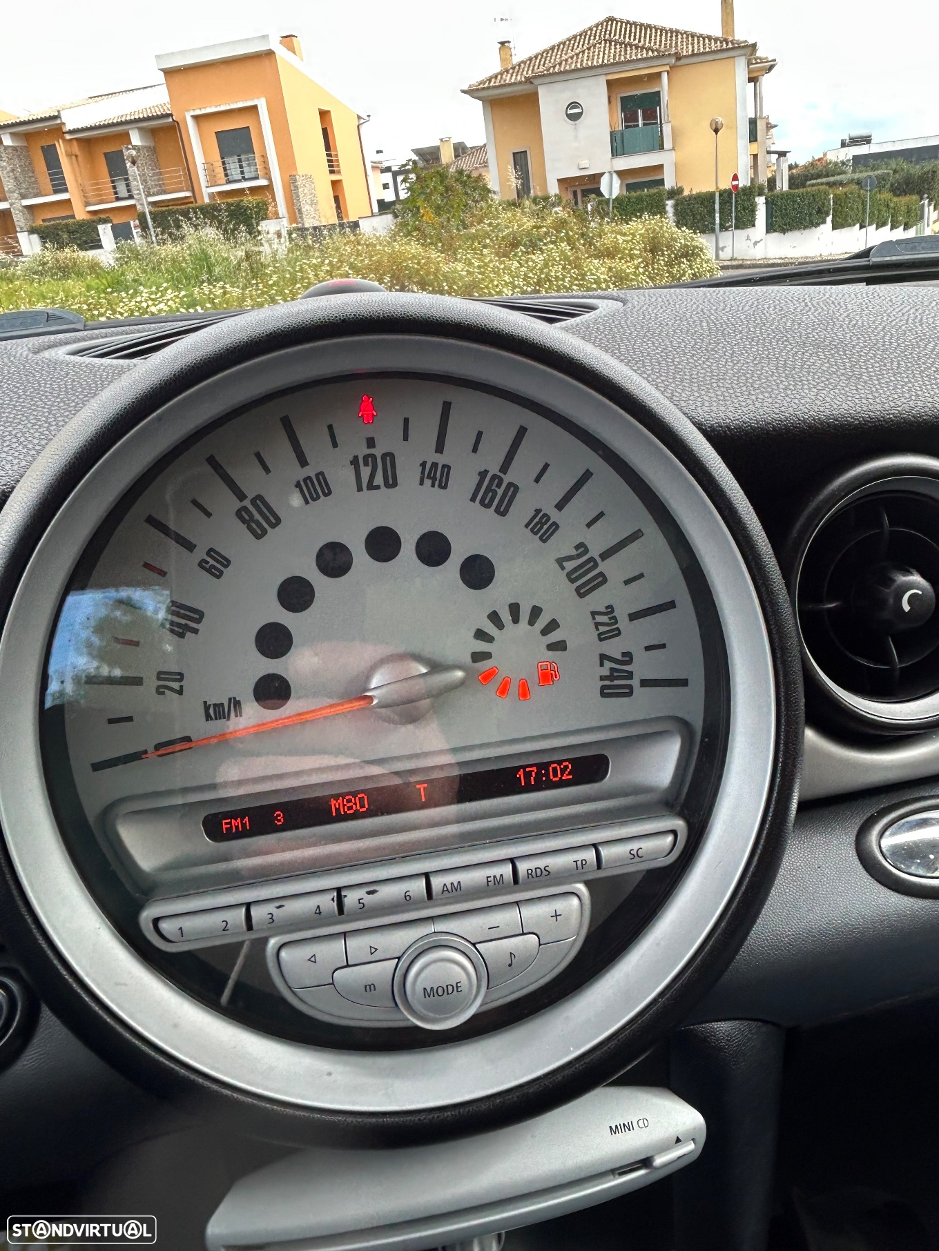 MINI 3 Portas Cooper D 50 Mayfair - 17