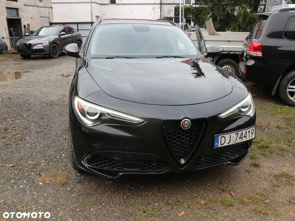 Alfa Romeo Stelvio 2.0 Turbo 16V AT8-Q4 Executive - 7