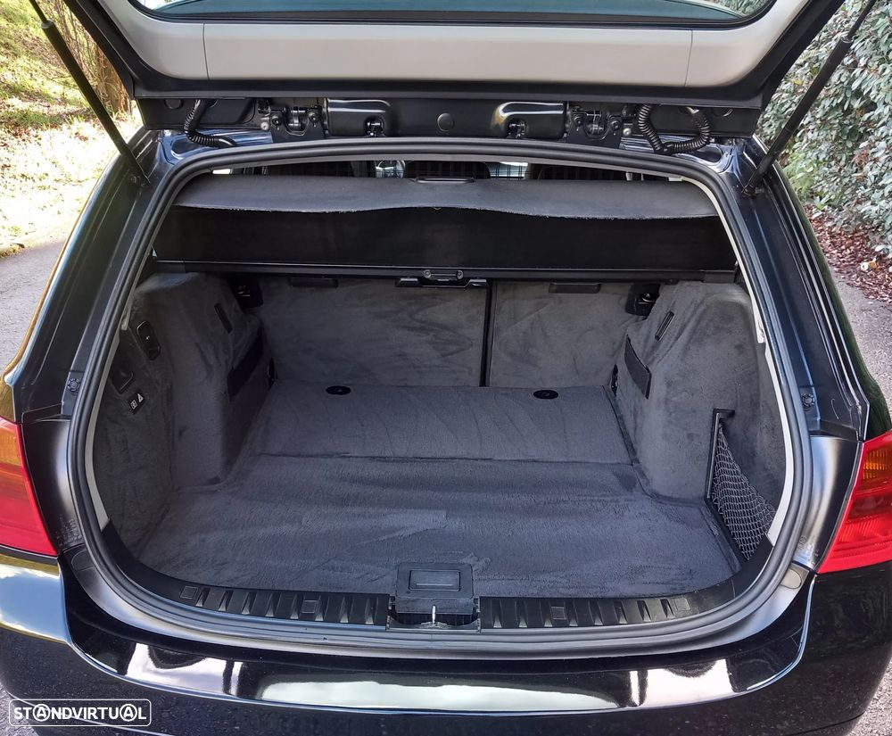 BMW 318 d Navigation Sport - 10