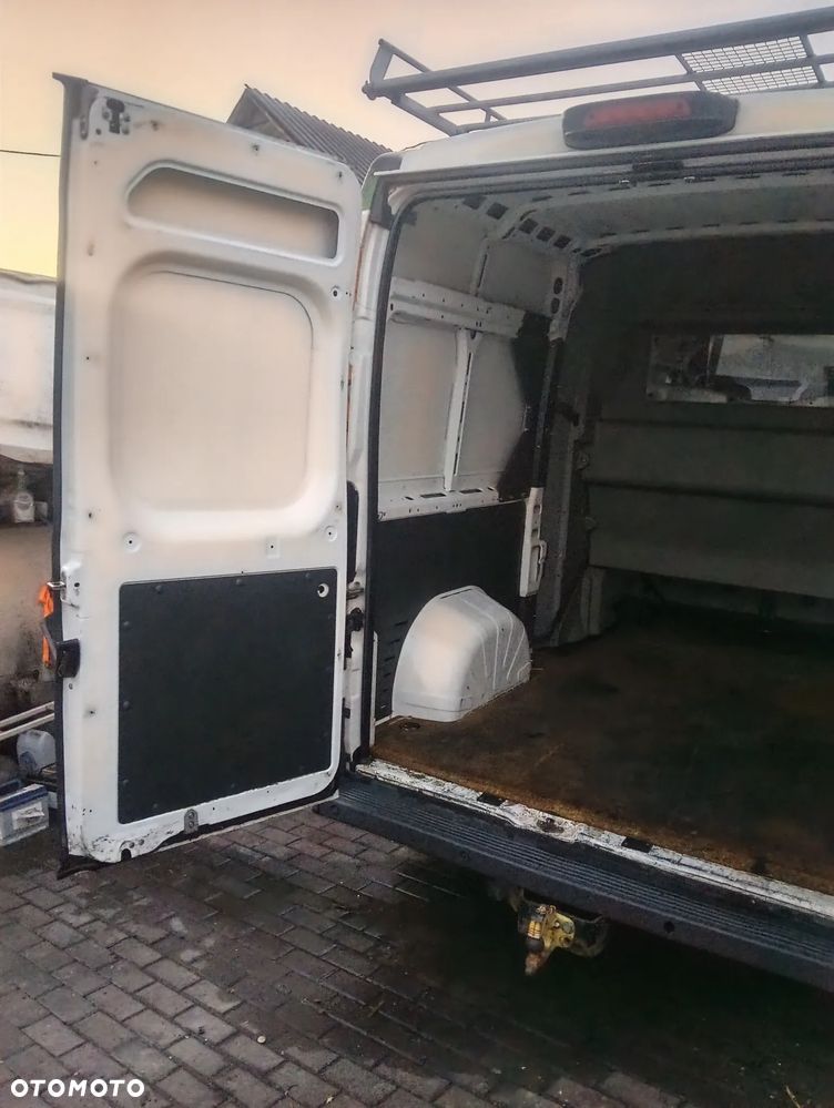Opel Vivaro - 11
