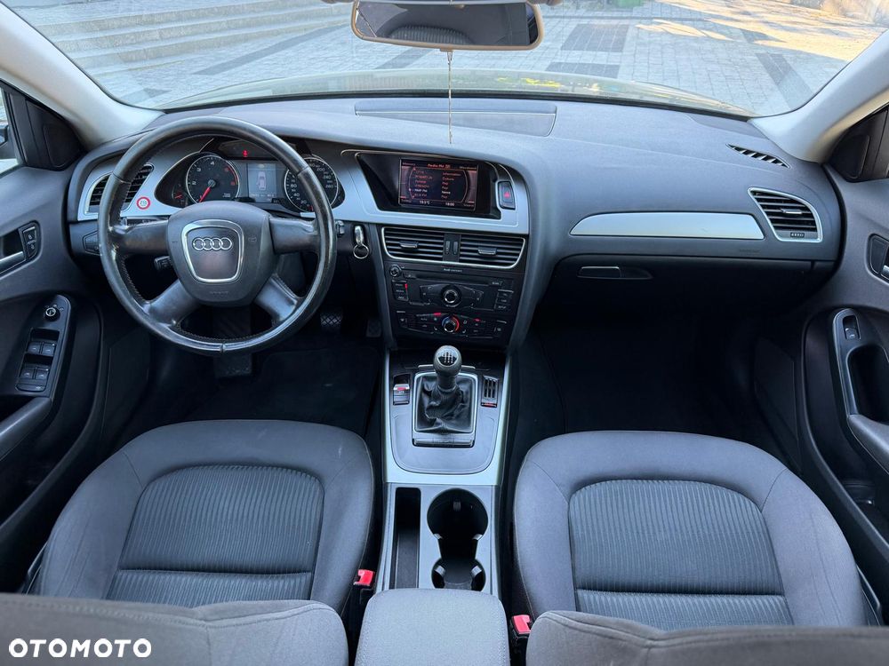 Audi A4 Avant 2.0 TDI DPF Ambition - 14
