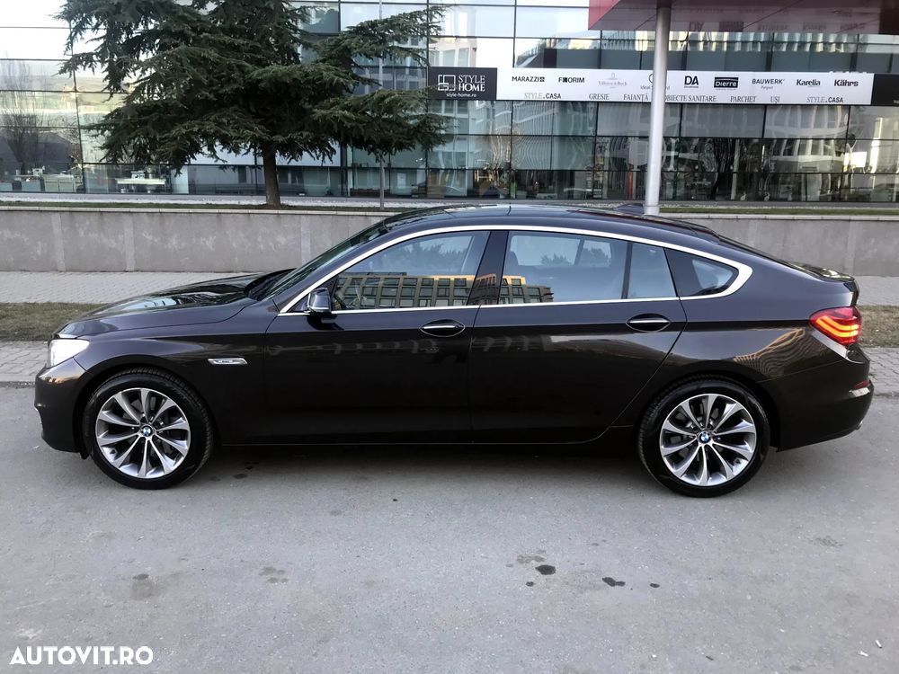 BMW Seria 5 520d Aut. Modern Line - 9