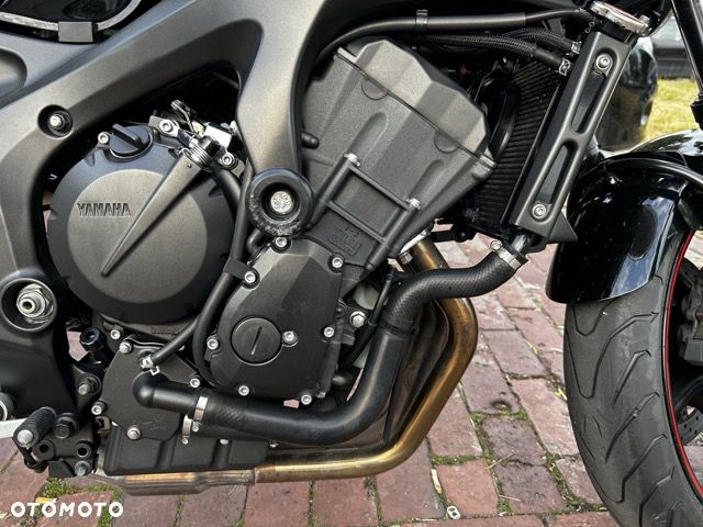 Yamaha FZ6 - 16