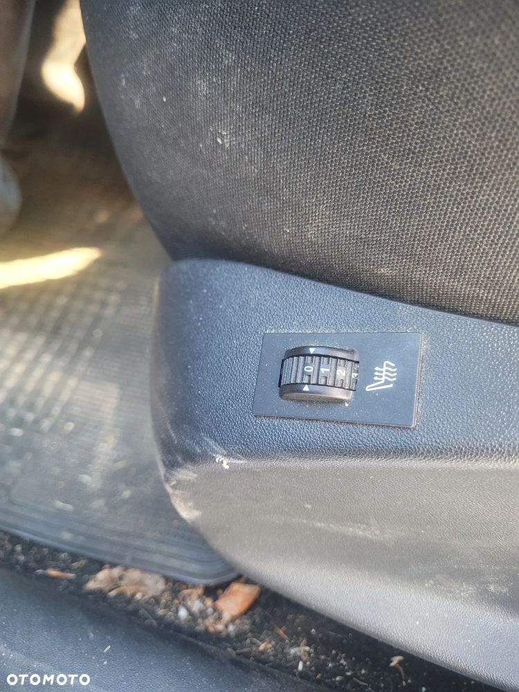 Peugeot 208 Blue-HDi 100 Stop&Start Allure - 26