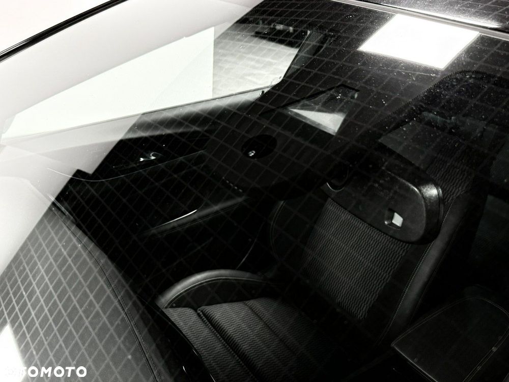 Opel Insignia - 9