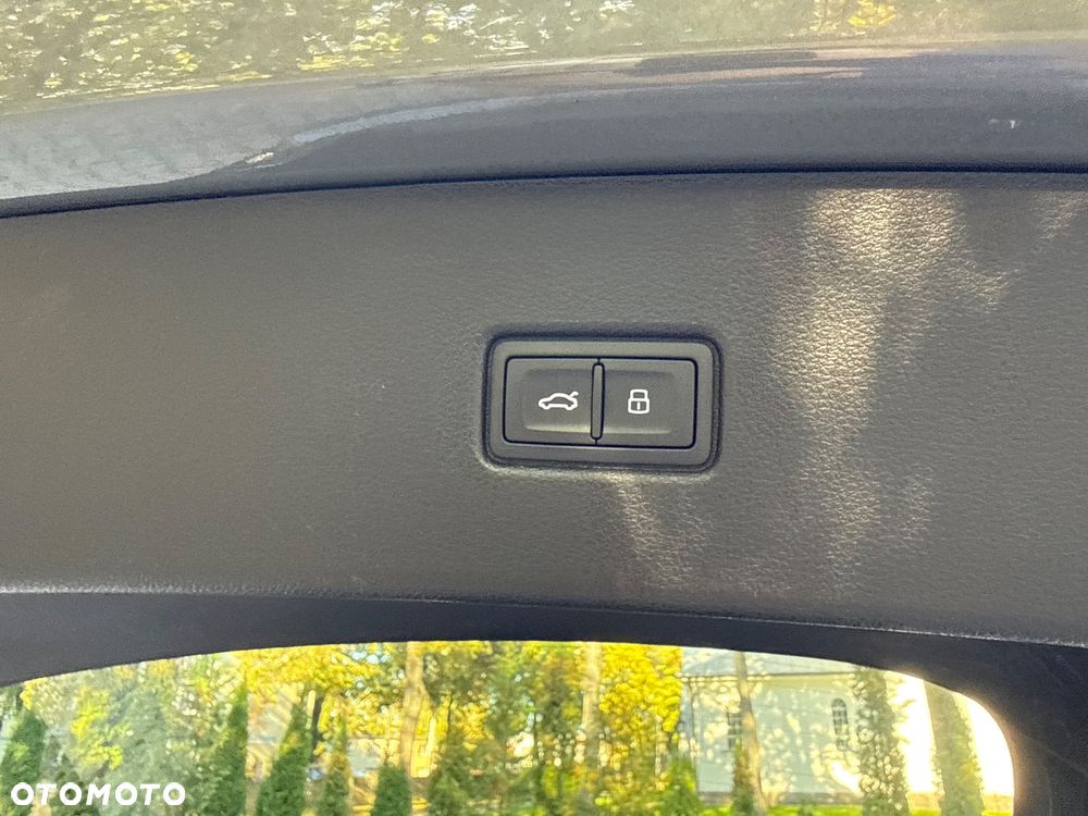 Audi Q5 Sportback - 19
