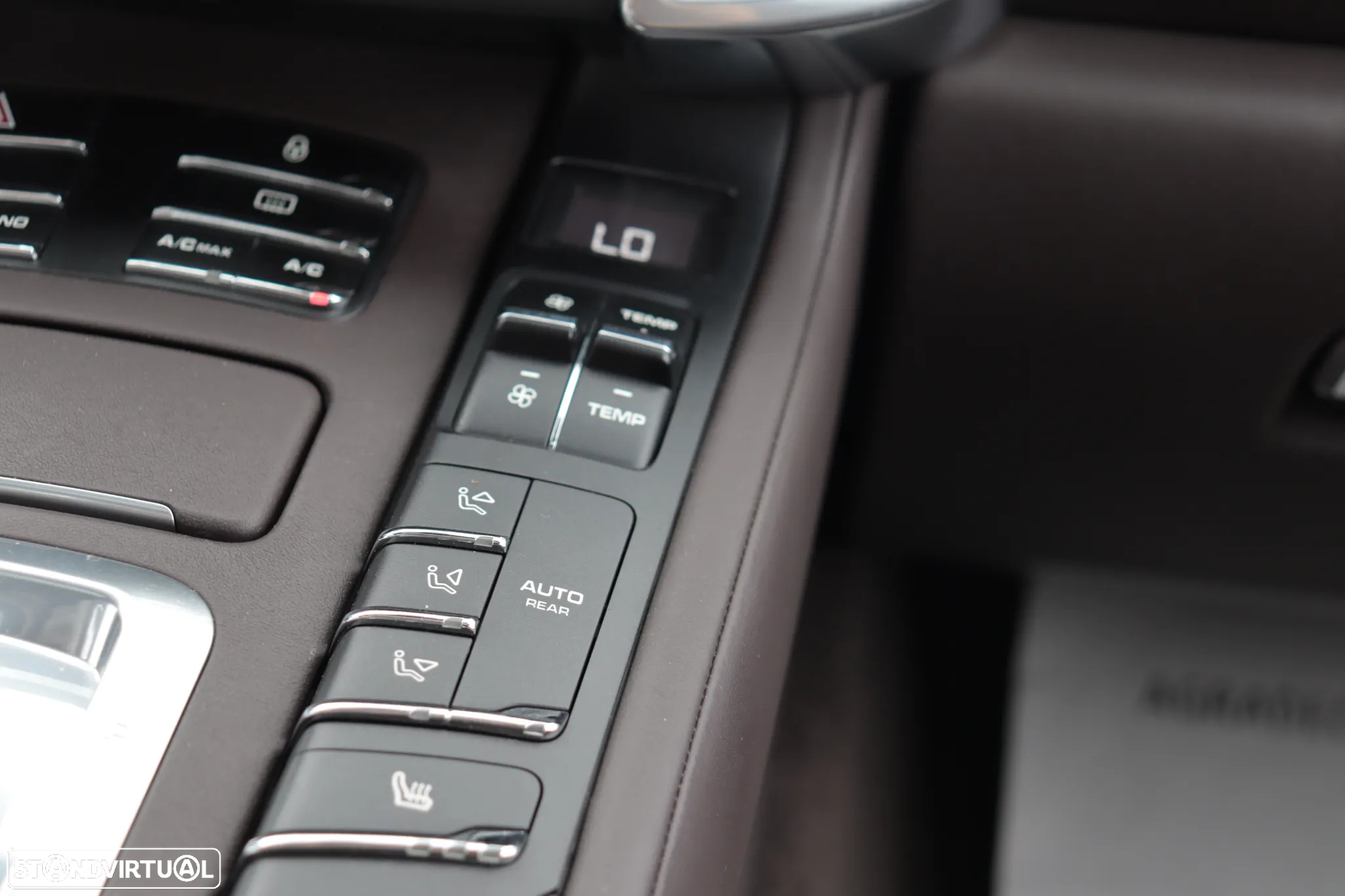 Porsche Cayenne Turbo - 23
